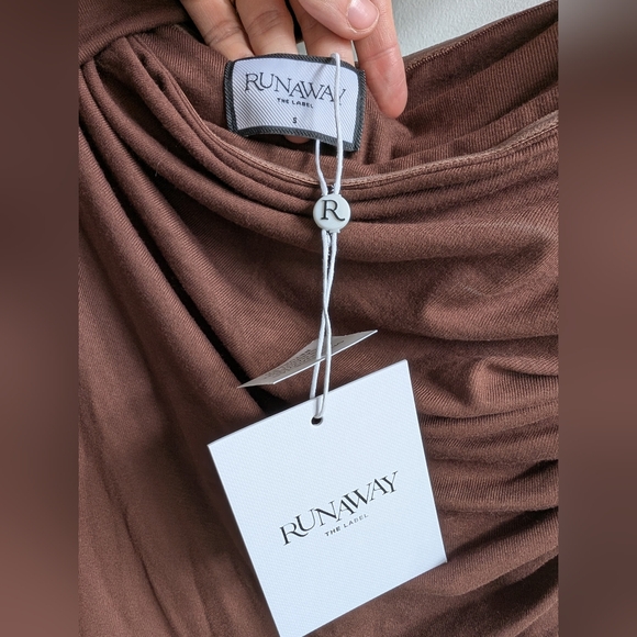 Runaway The Label Dress - Picture 5 of 6